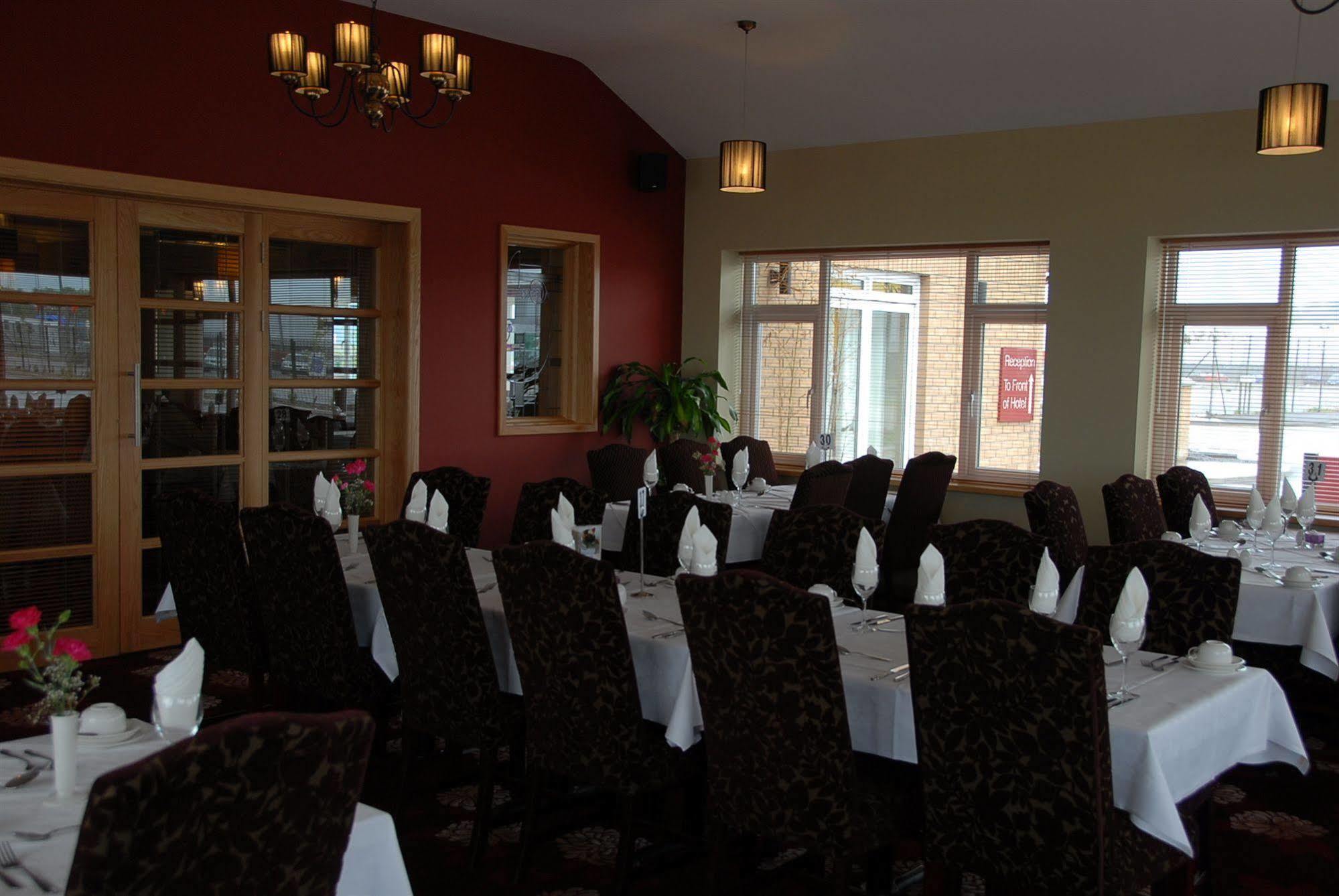 Curran Court Hotel Larne Eksteriør billede